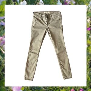 HOLLISTER Crop Khaki Skinny Jeans Size 26 (3)